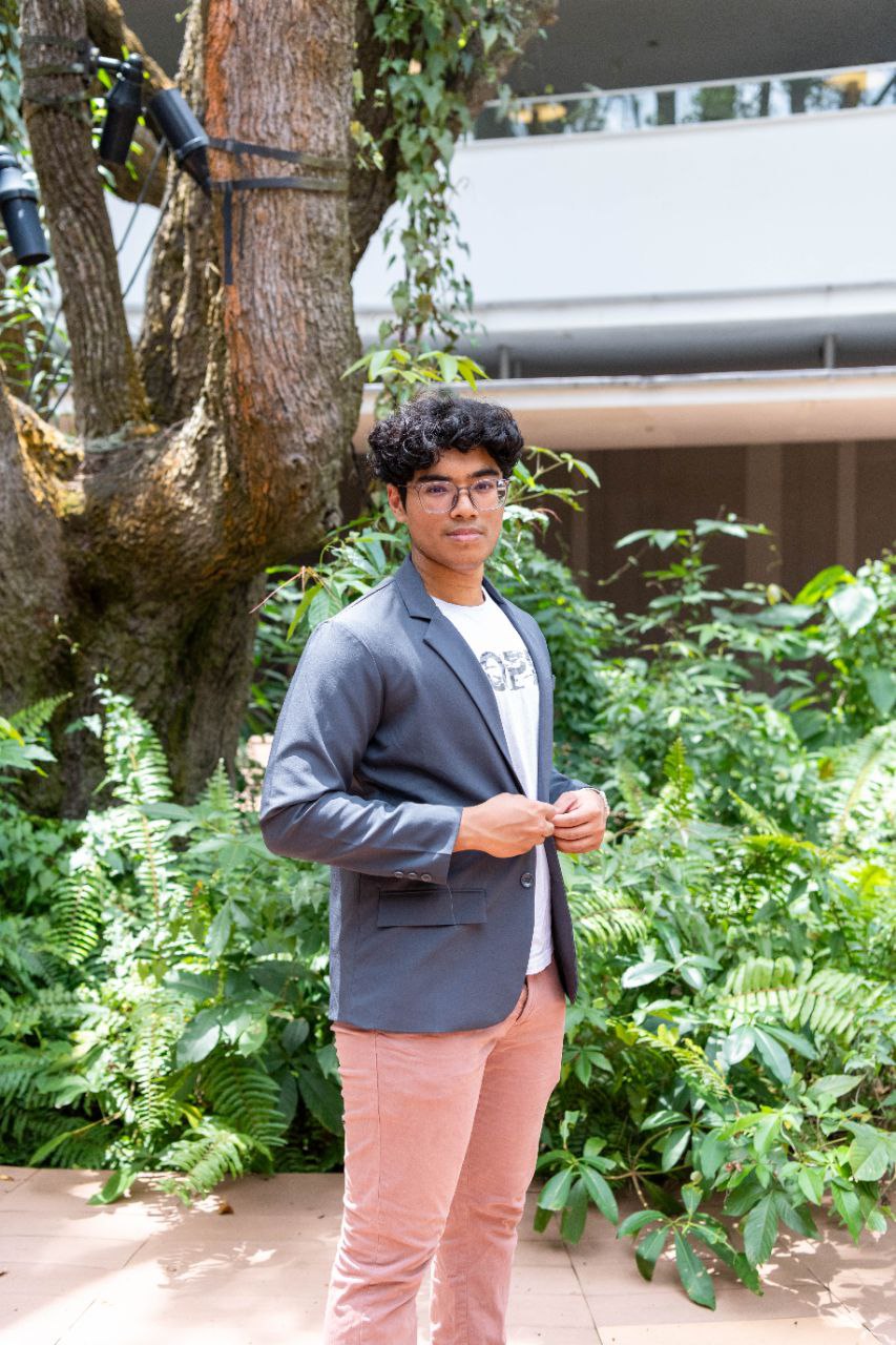Tutor Dedeep Sai
